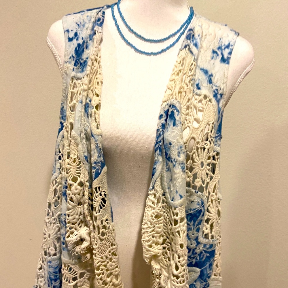 ❤️ 2 for 40 Boho chic embroidered chunky lace vest